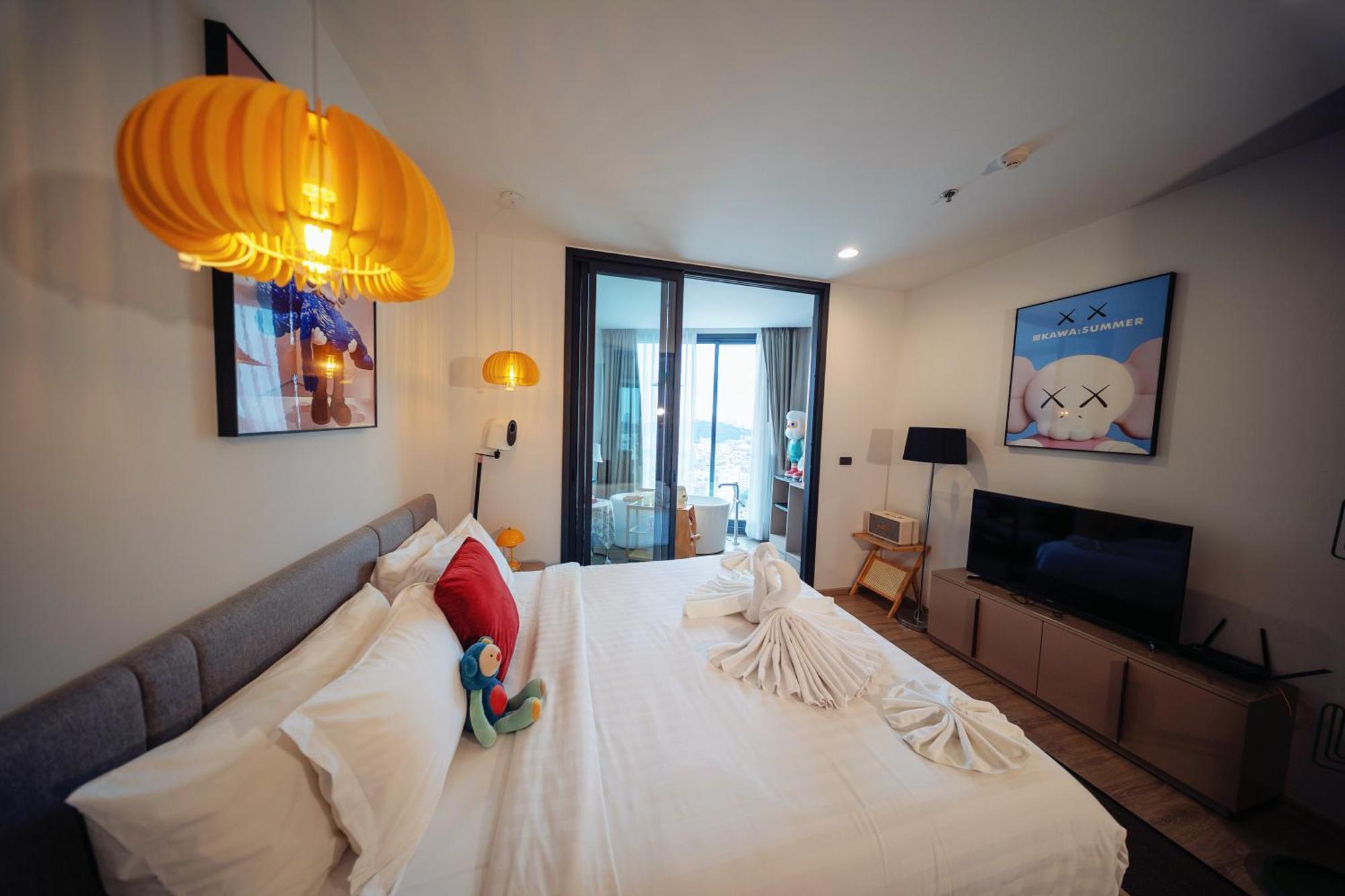 The Edge Sea View Holiday Inn New Pattaya Esterno foto